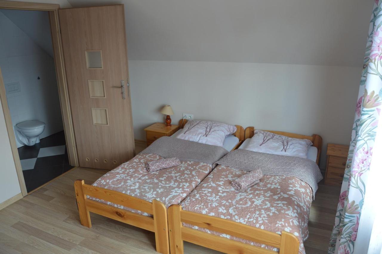 Rodzinny Apartament Folker Wegierska Gorka Bagian luar foto