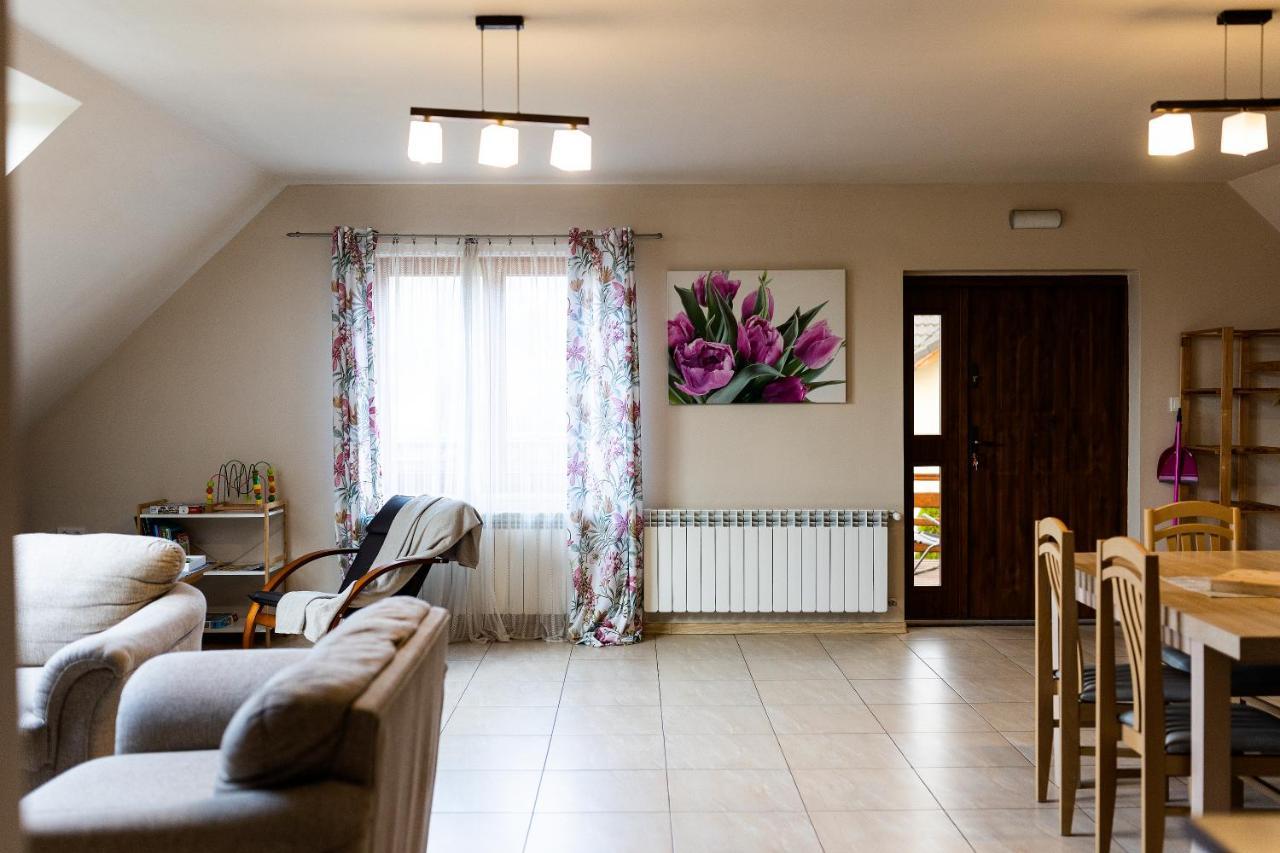 Rodzinny Apartament Folker Wegierska Gorka Bagian luar foto
