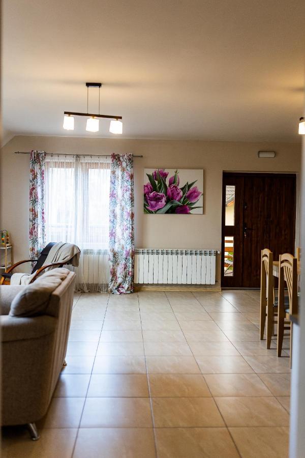 Rodzinny Apartament Folker Wegierska Gorka Bagian luar foto